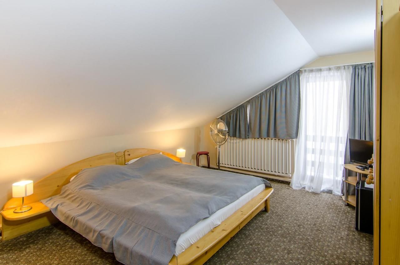 Гостевой дом Pensiunea Casa Tepes Брашов-38
