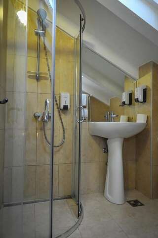Гостевой дом Pensiunea Casa Tepes Брашов-3
