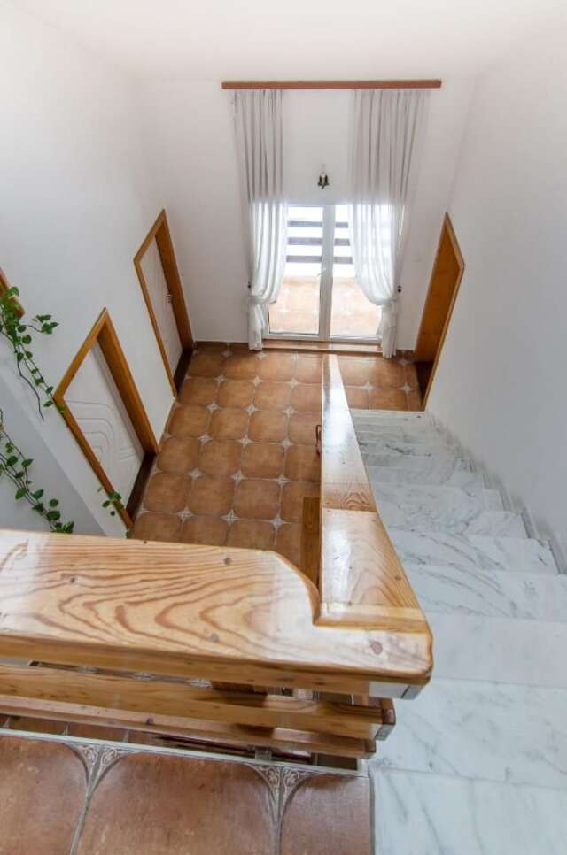Гостевой дом Pensiunea Casa Tepes Брашов-25